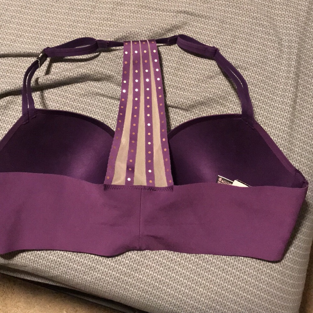 38C NWT Victoria Secret Bra